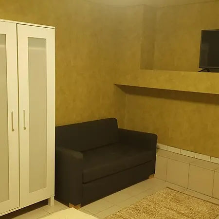 Pensjonat Saules Sveciu Namai