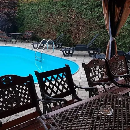 Pensjonat Saules Sveciu Namai Połąga